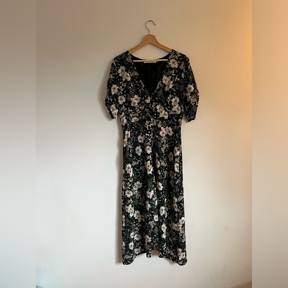 ASTR button up floral midi dress - Picture 2 of 4